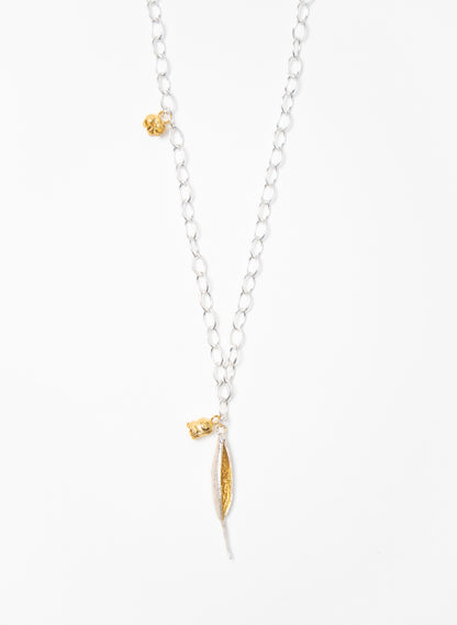 Rewarewa and Rata Necklace