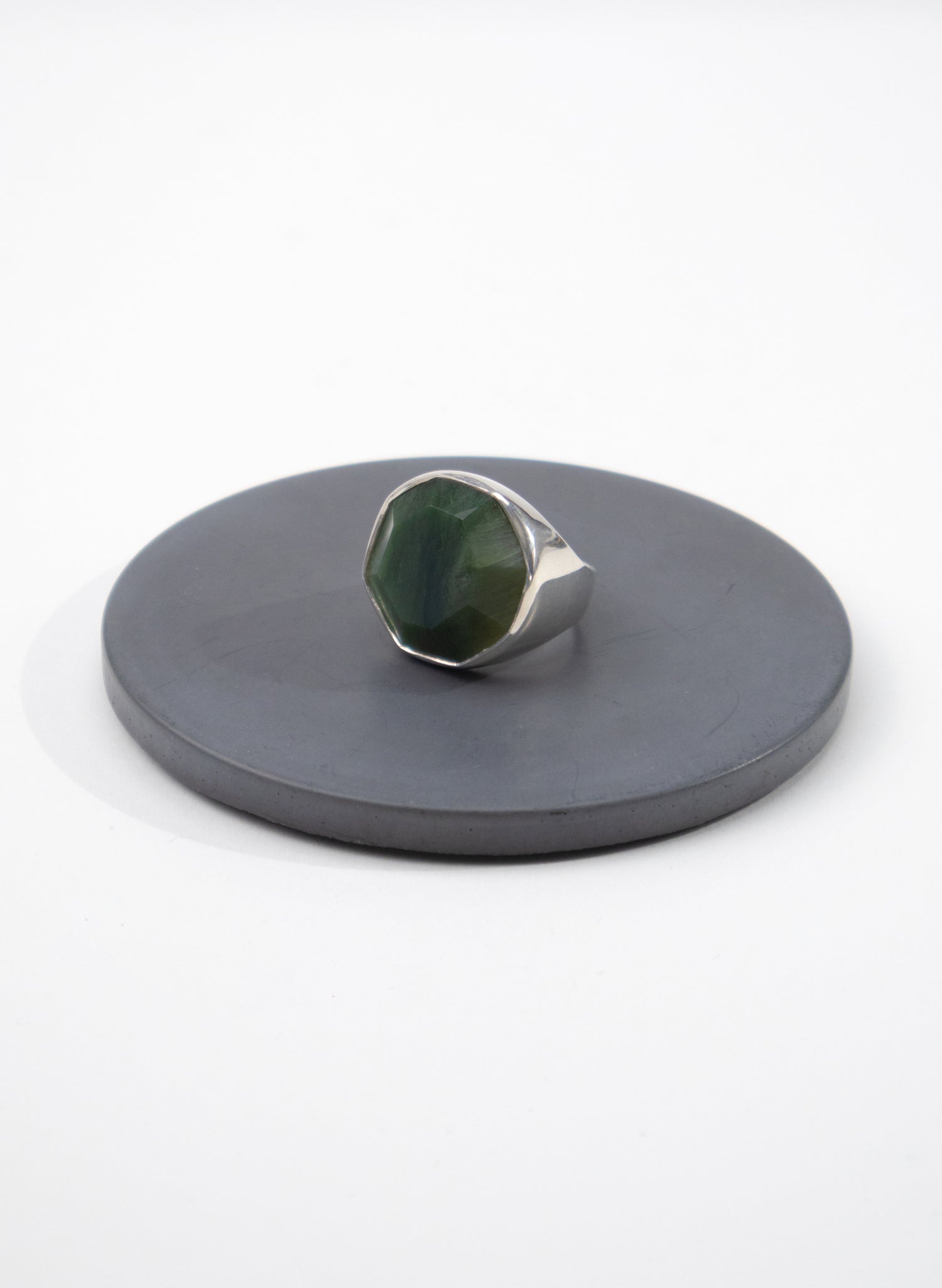 Pounamu Ring