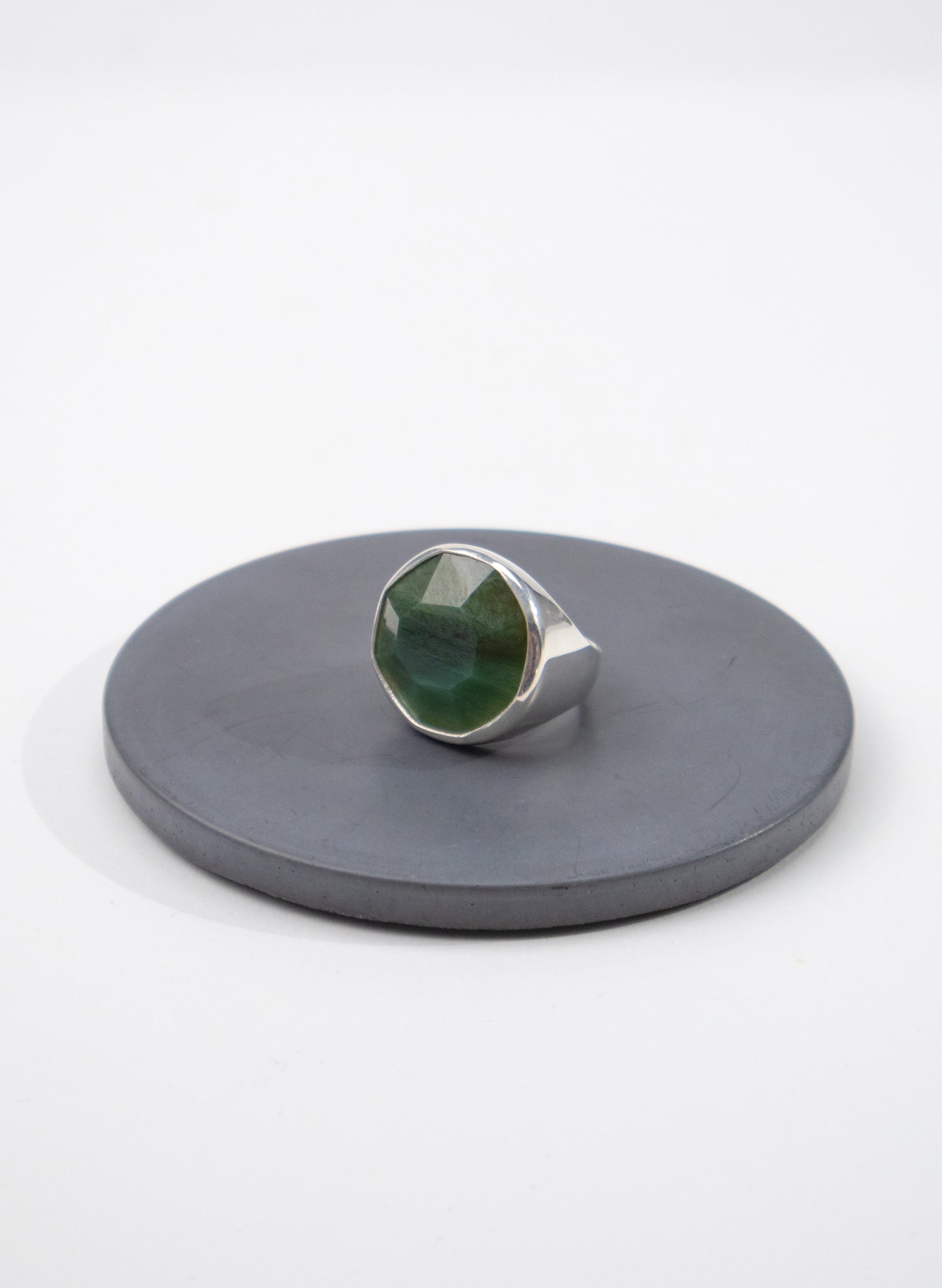 Pounamu Ring