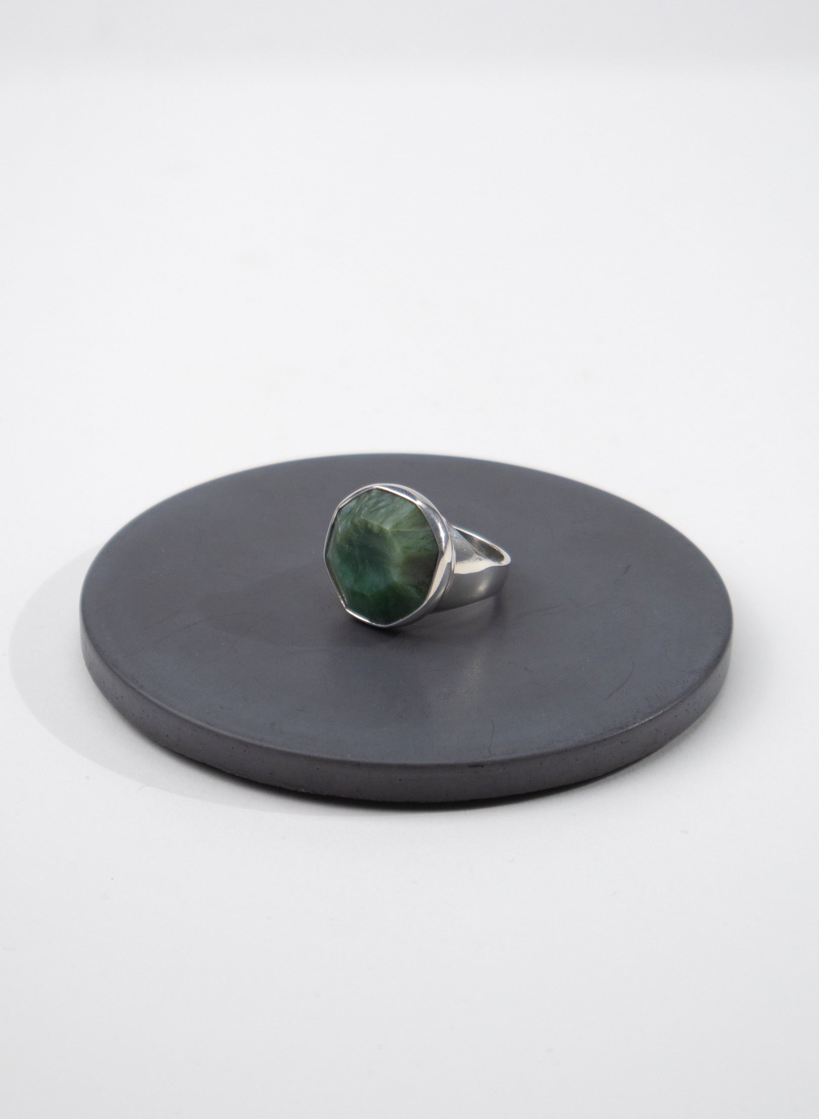 Pounamu Ring