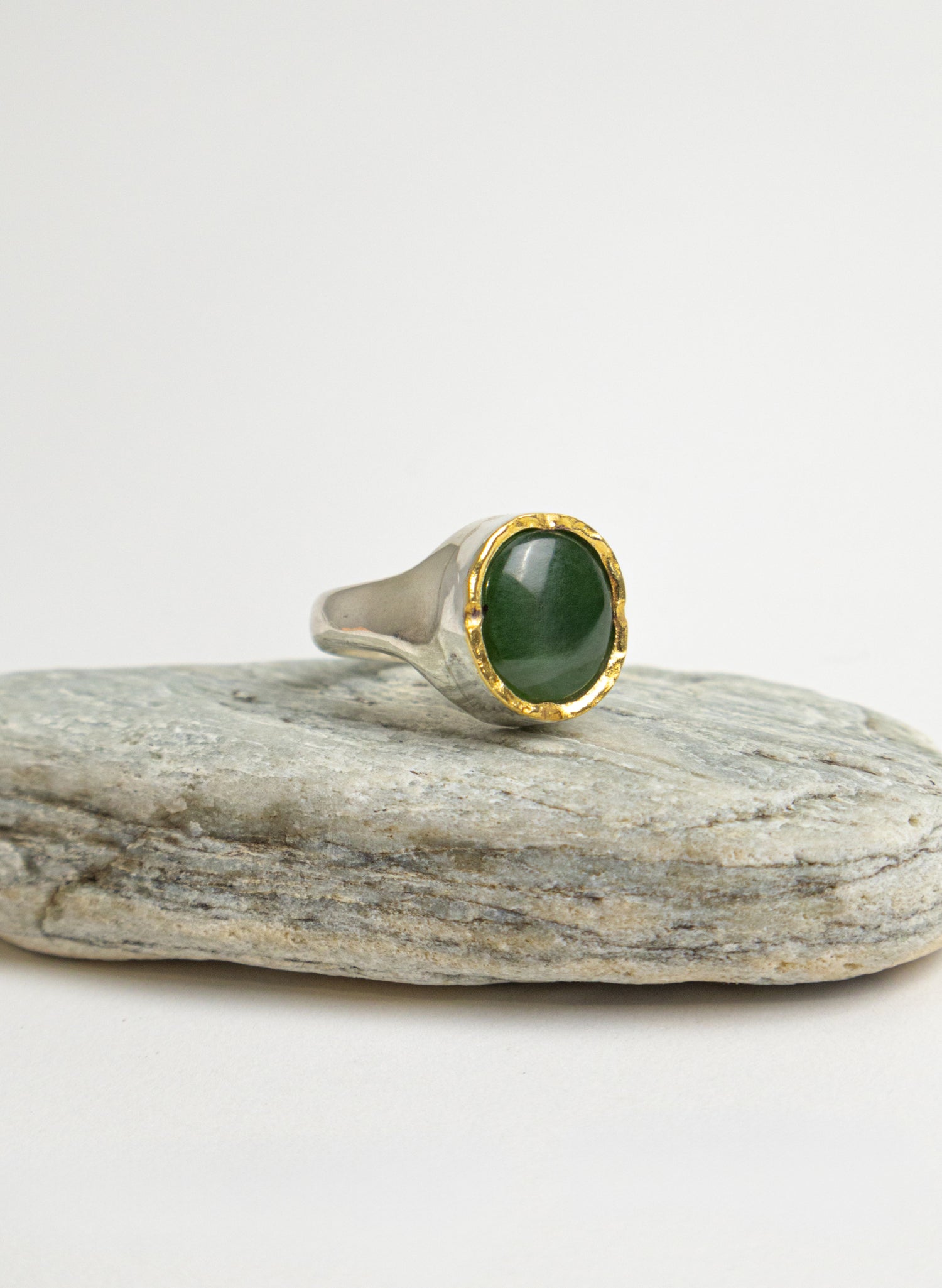 NZ Pounamu Oval Ring
