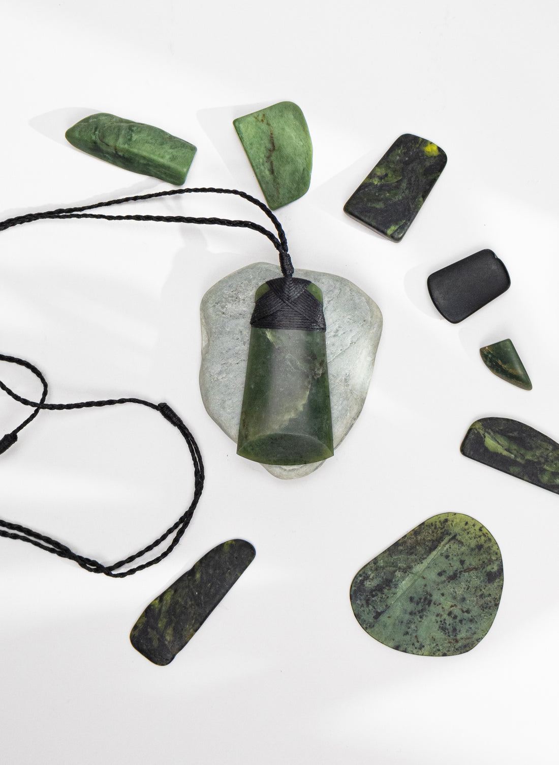 Bound Pounamu Toki