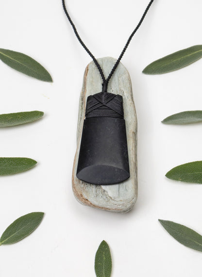 Crossover Pounamu Toki