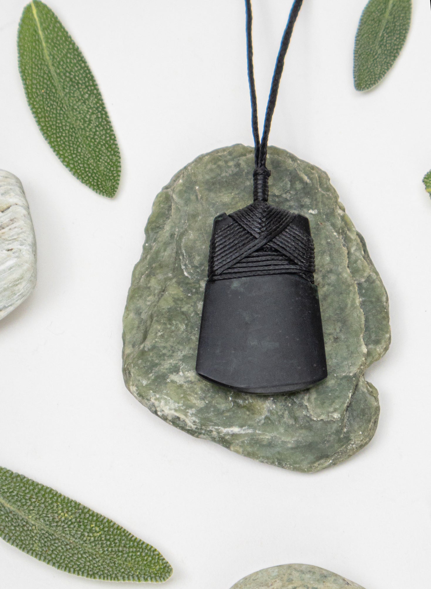 Crossover Pounamu Toki
