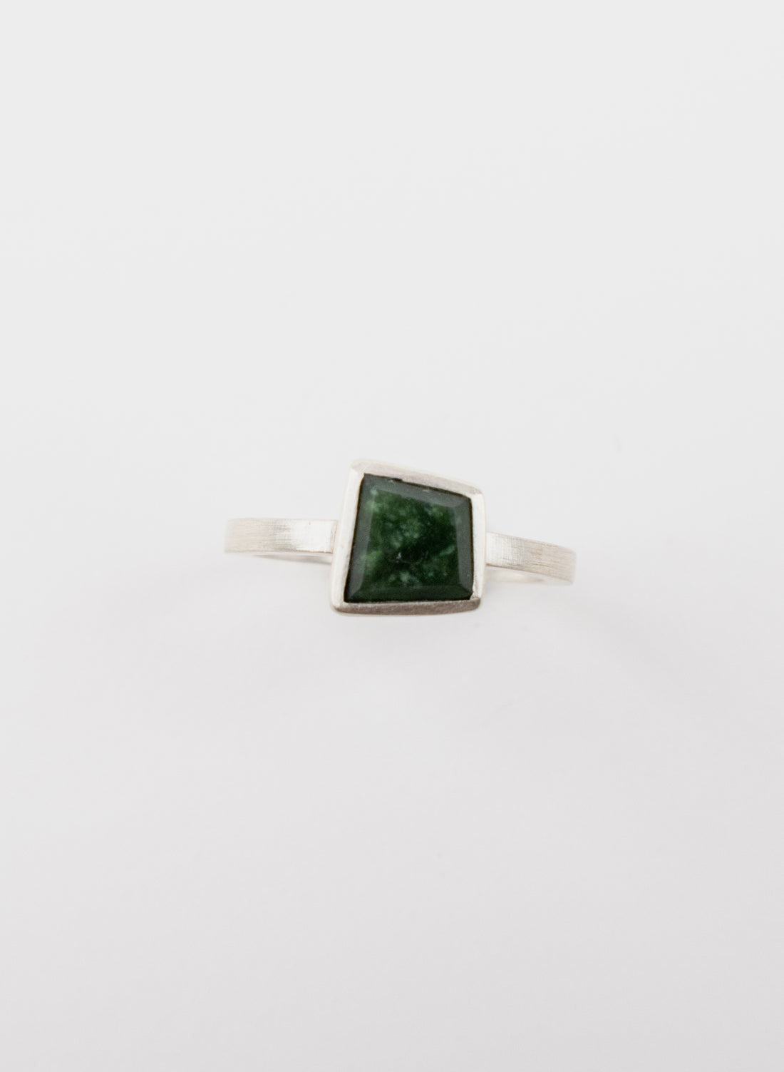 Geometric Pounamu Ring