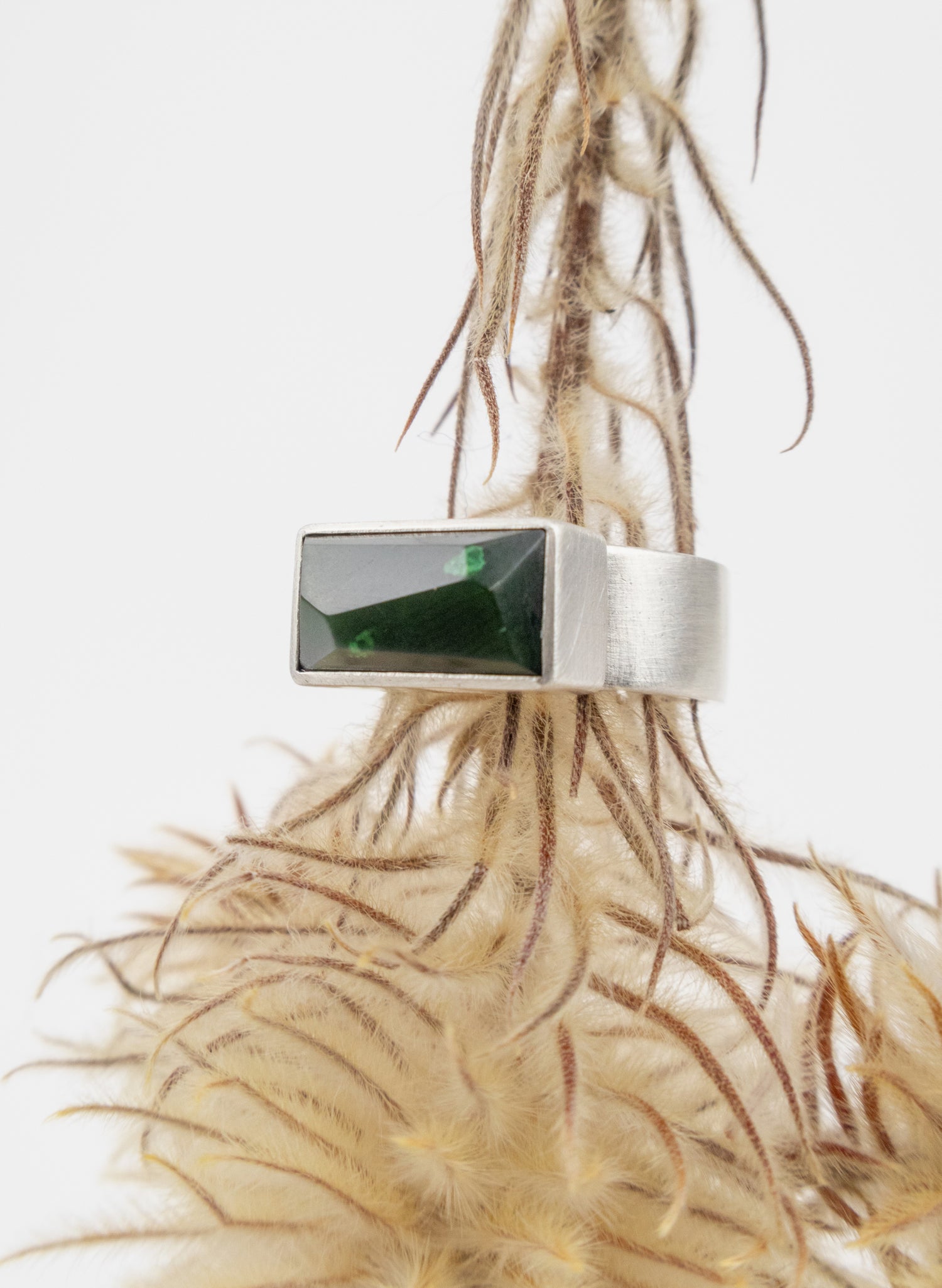 Geometric Pounamu Ring - Large