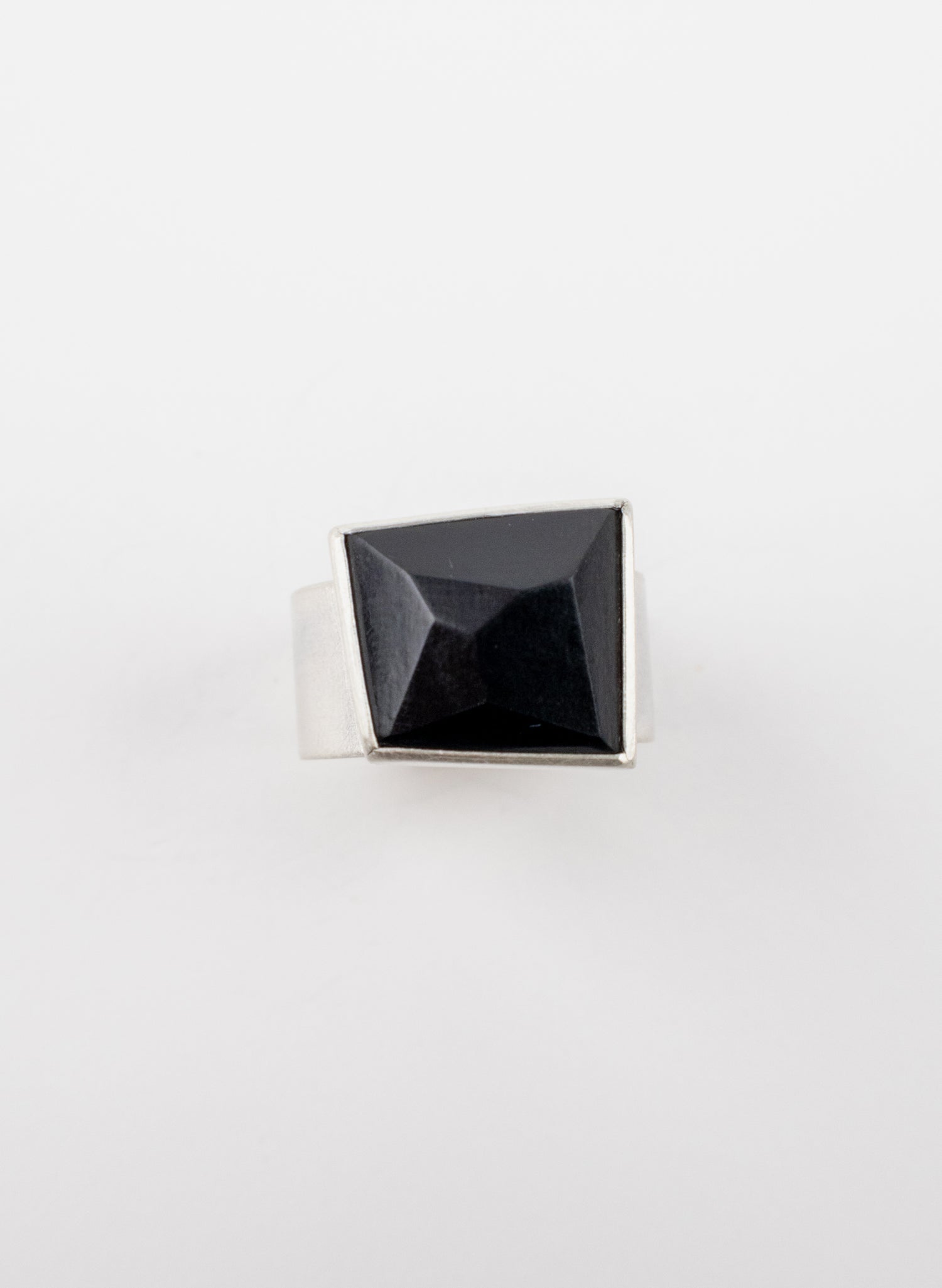 Australian Nephrite Jade Ring