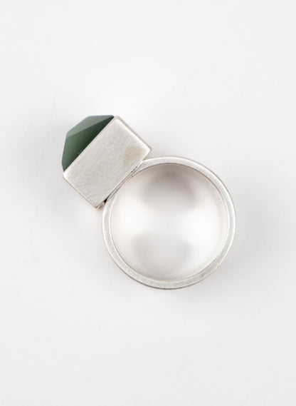 Siberia Nephrite Jade Ring
