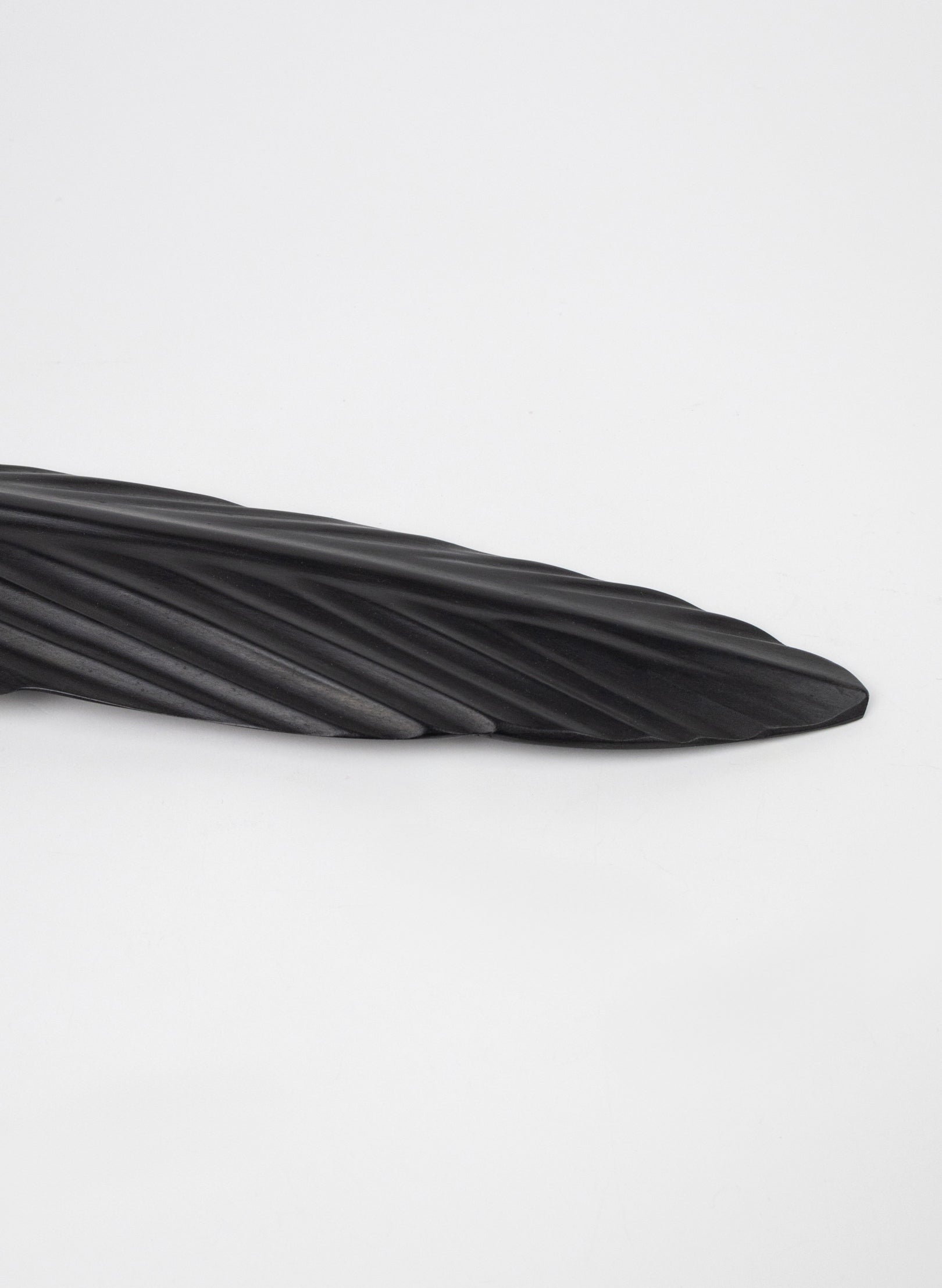 Tui Feather 950mm - Black Swamp Kauri