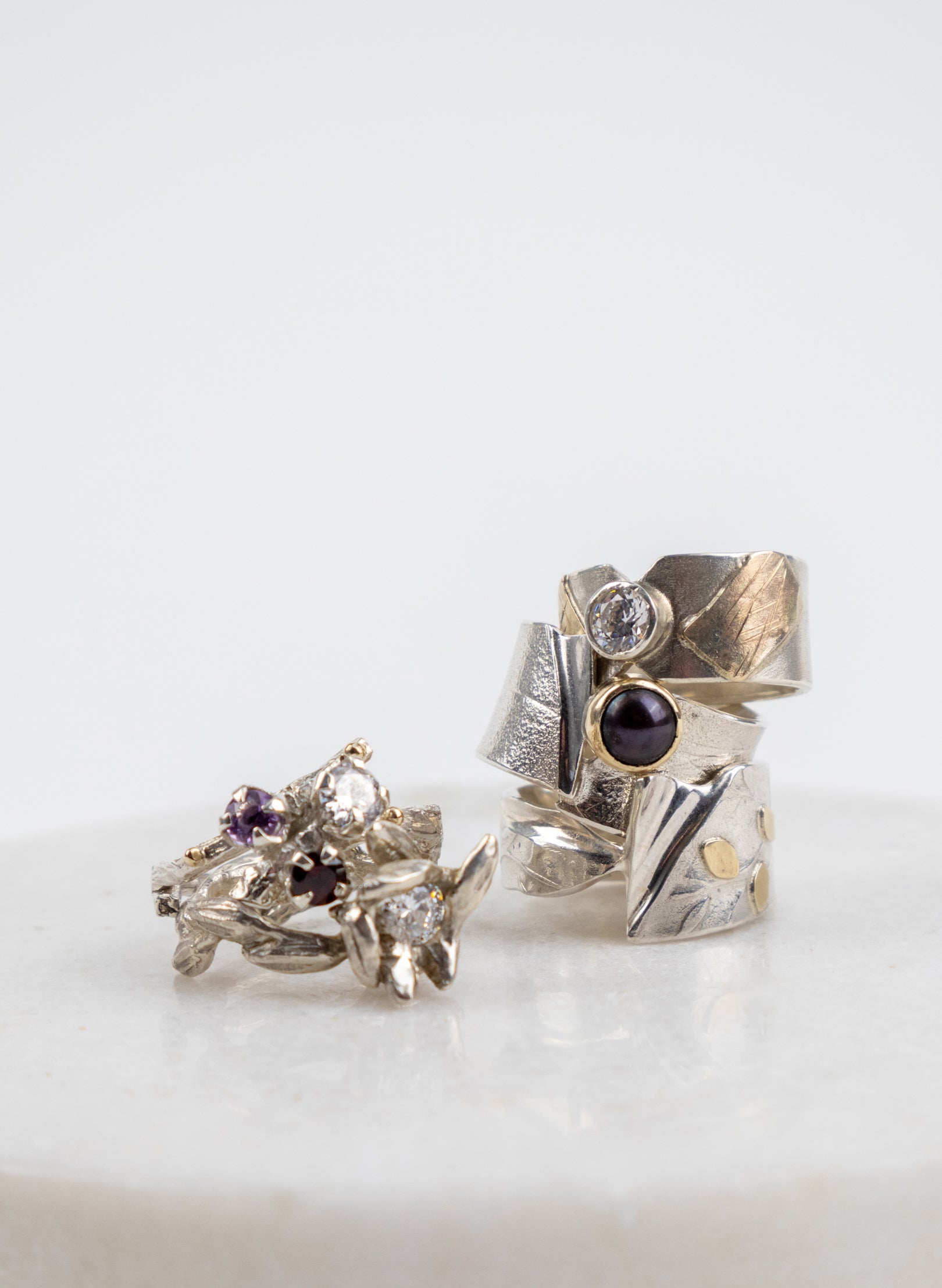 V Cut Ring - Square