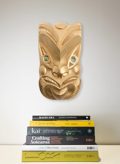 Wheku Tahi - Metallic Gold