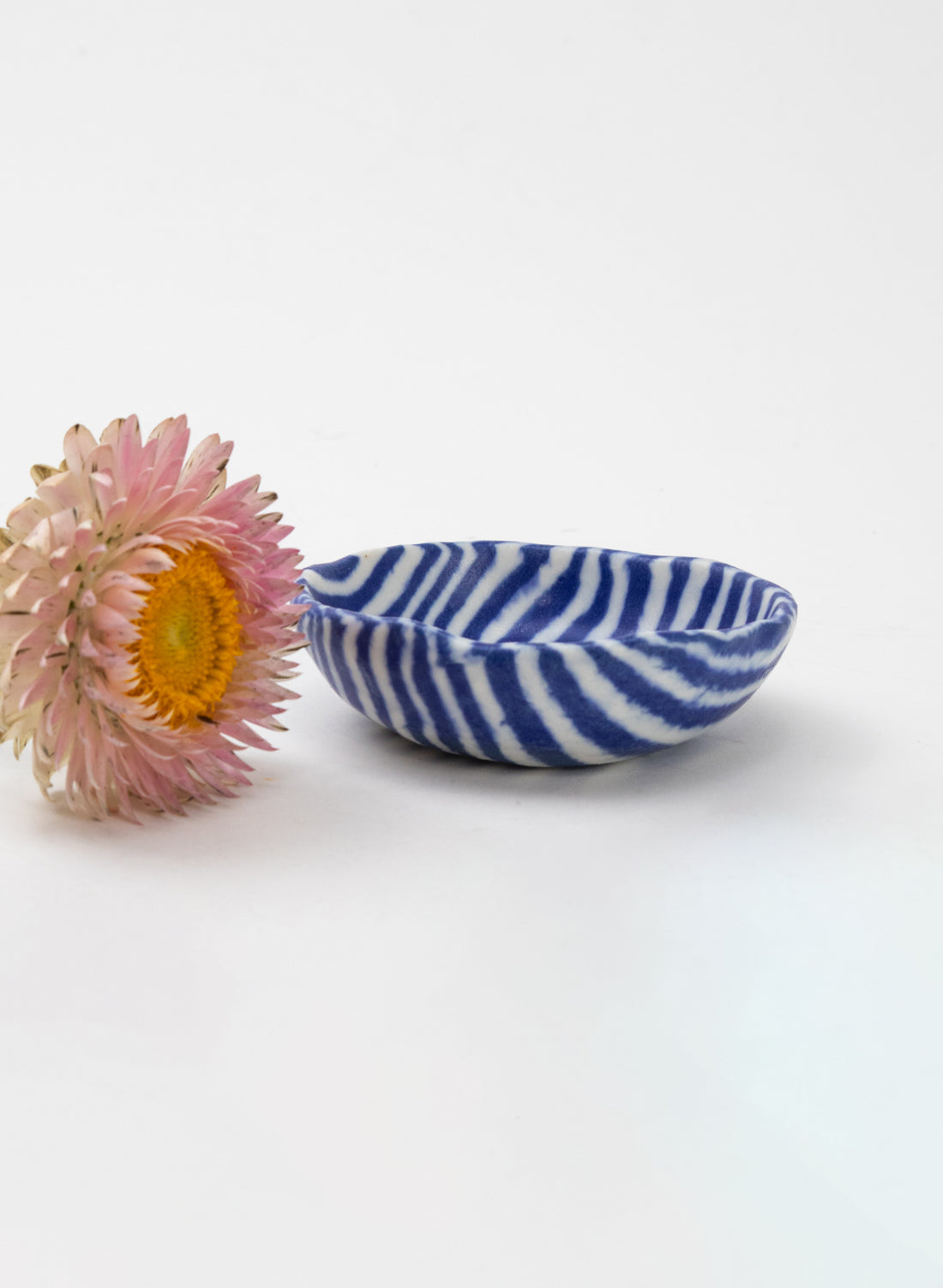 Nerikomi Petite Ring Bowl - Dark Blue