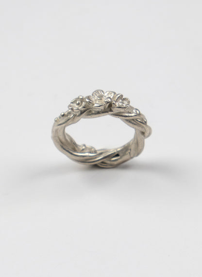 Twisted Vines Flower Ring