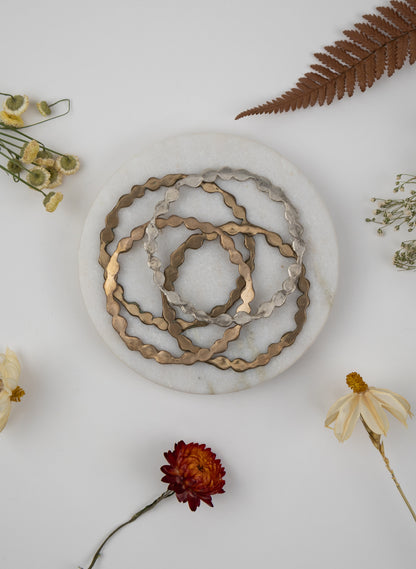 Kowhai Shadow Silver Shadow Bangle