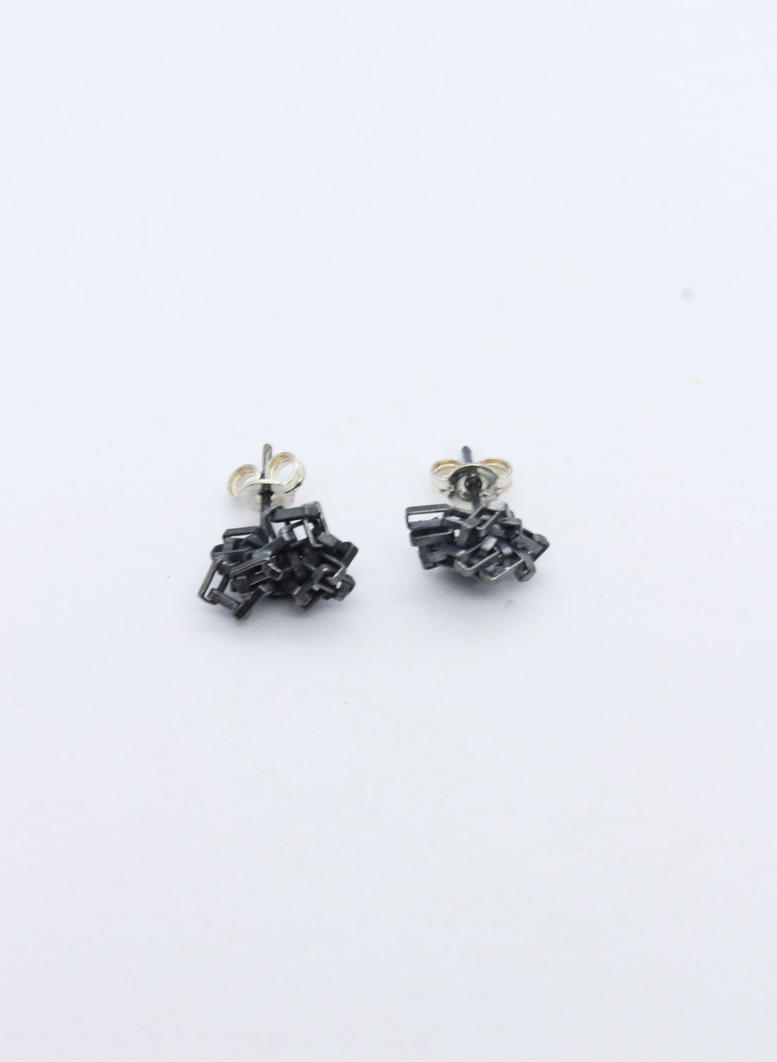 Oxidised Silver Cluster Studs