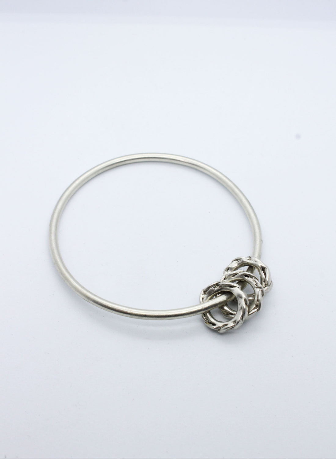 3 Leaf Ring Bangle