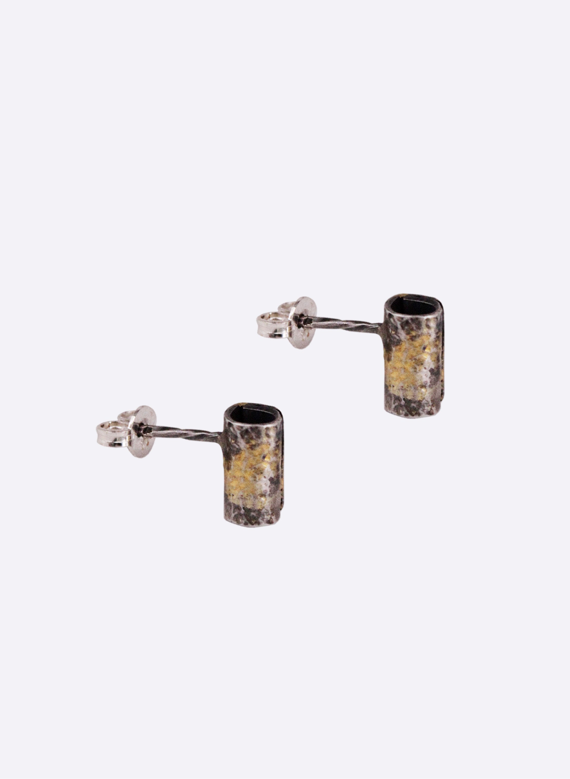 “Wrapped” Cylindrical Studs