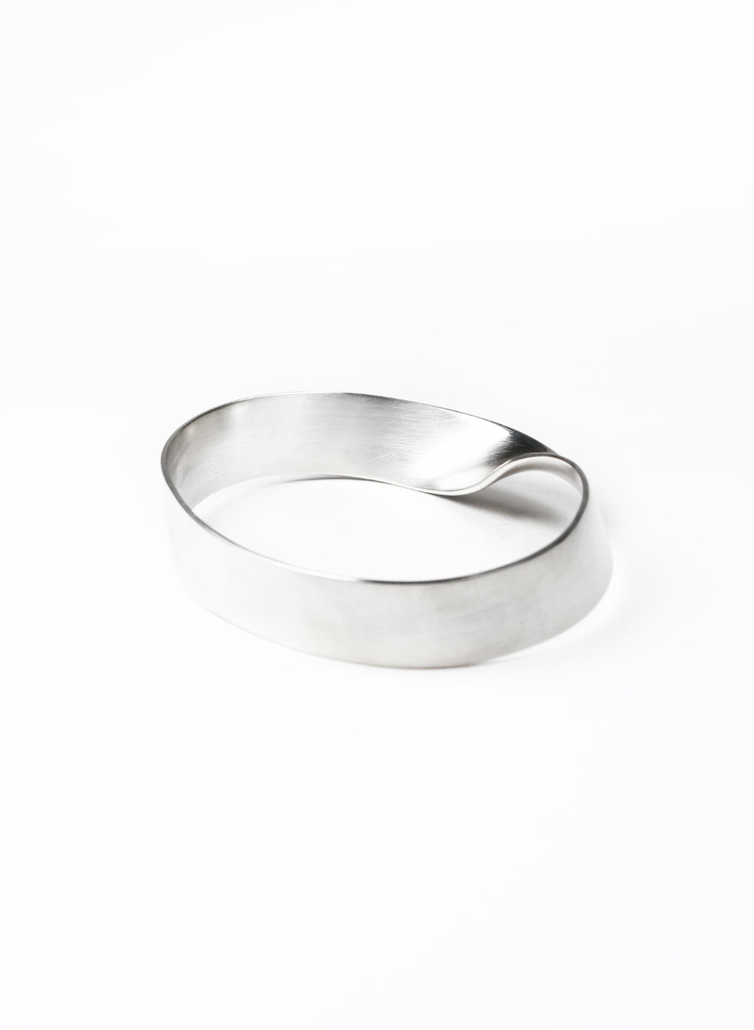 Mobius Bangle - Sterling Silver