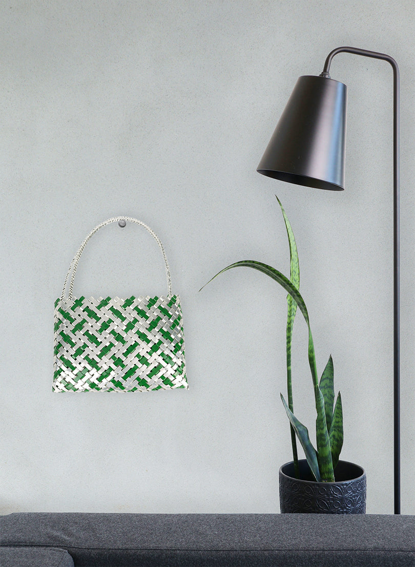 Aluminium And Green Kete (18 End)
