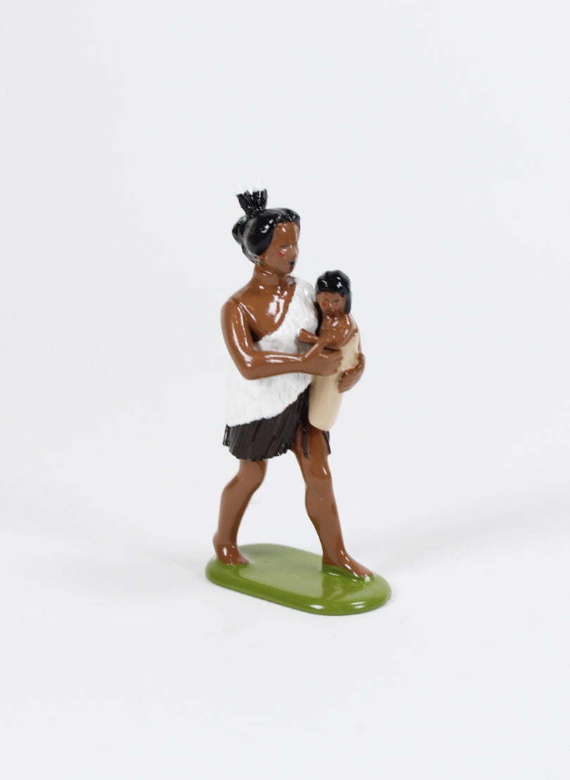 Wāhine Me Taitamaiti // Woman With Child