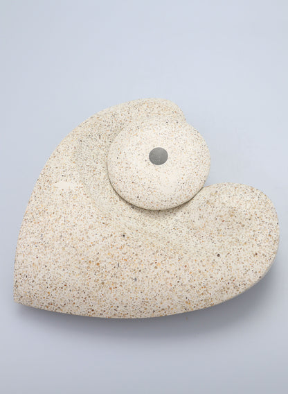 Ngakau - White