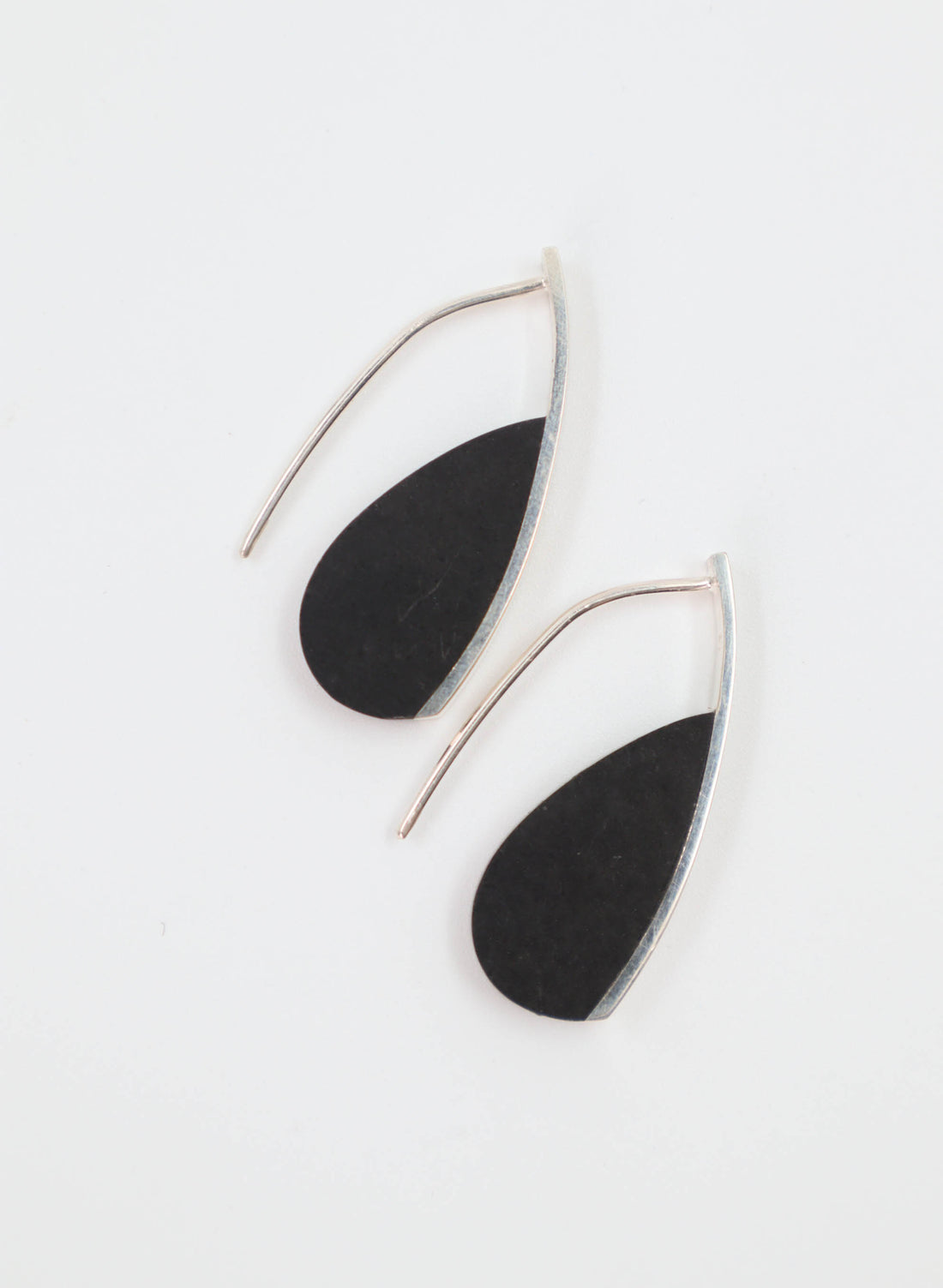 Curve Earrings - Basalt &amp; Sterling Silver