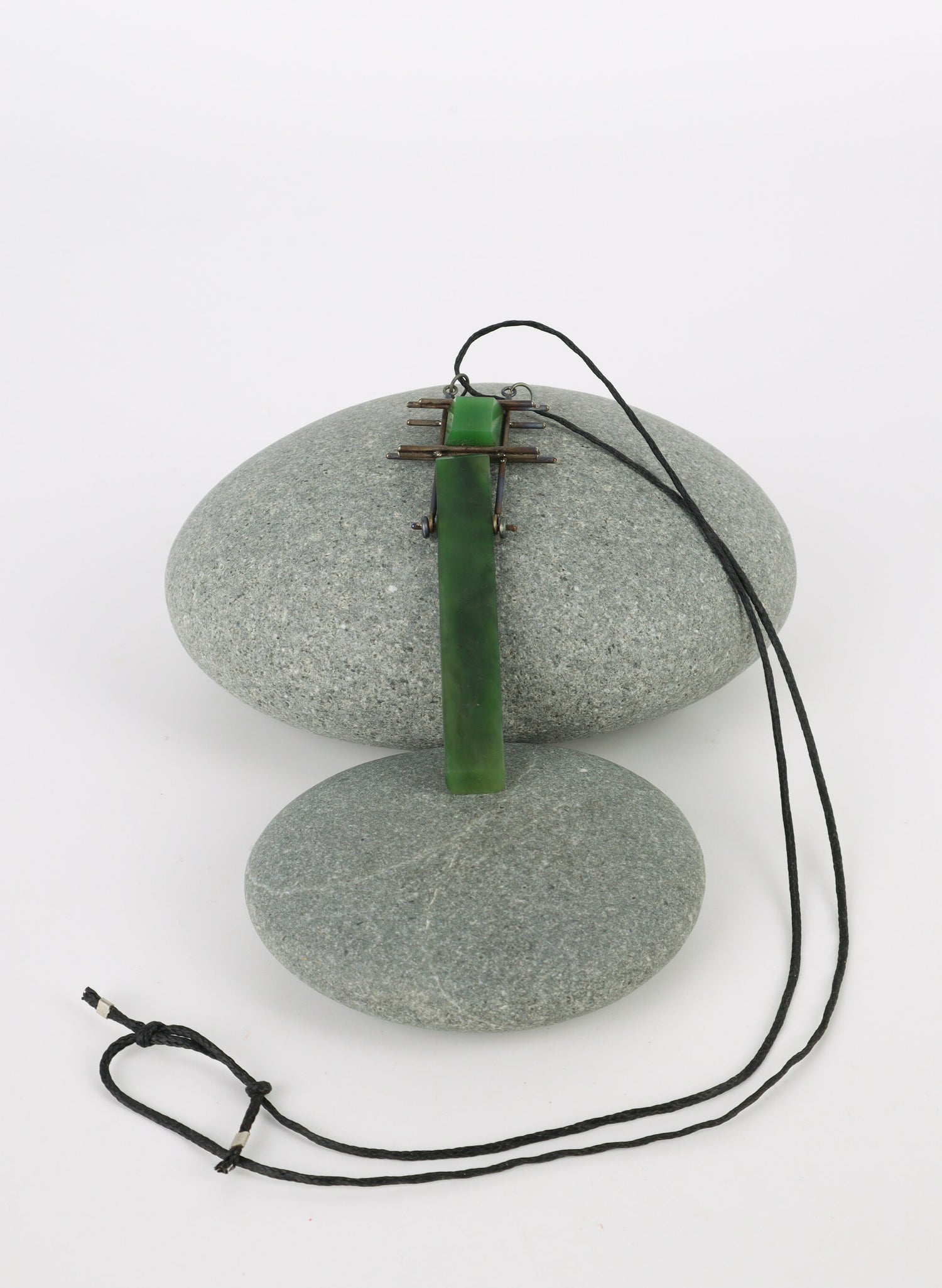 NZ Pounamu Titanium Necklace