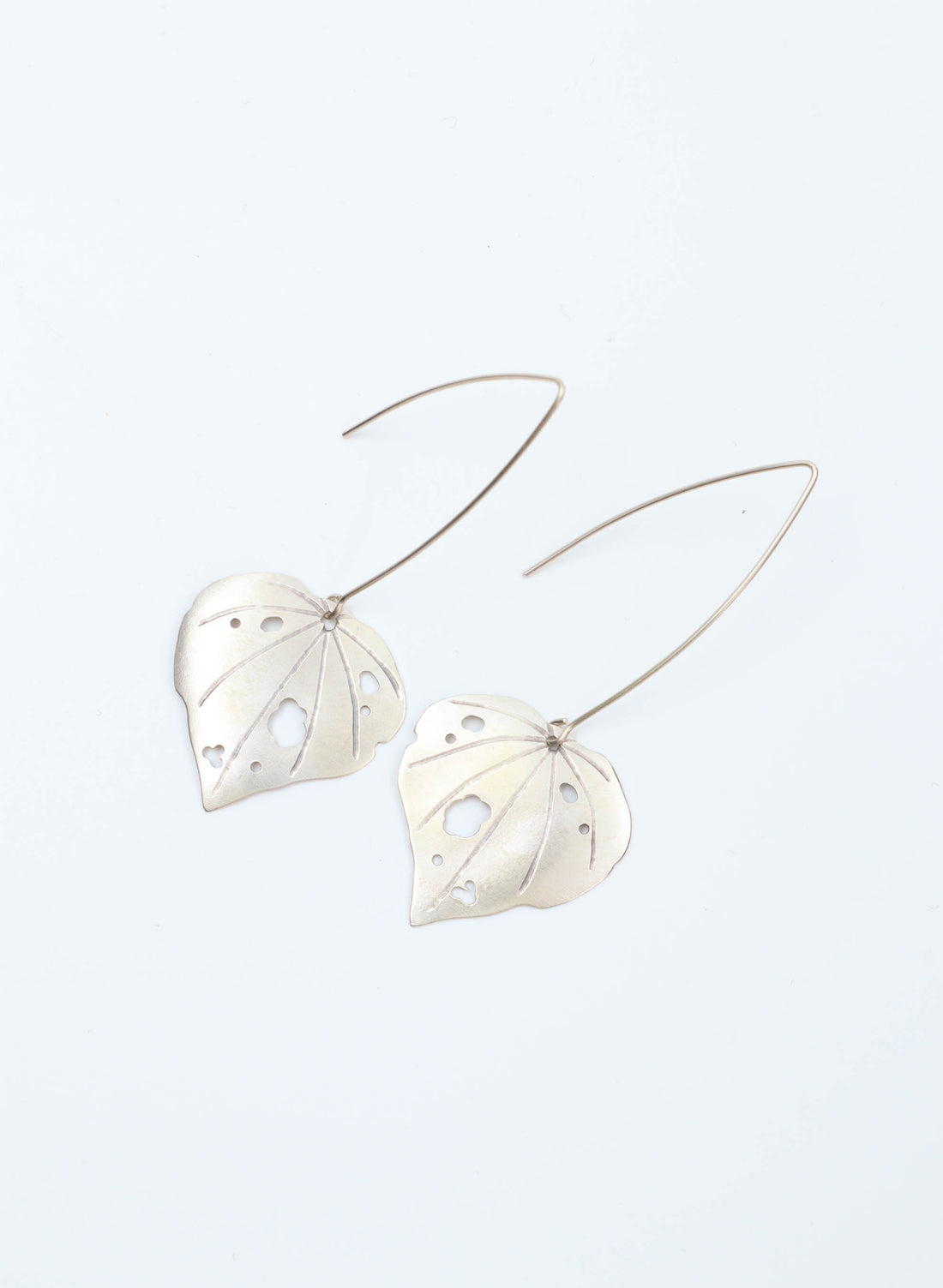 Kawakawa - Long Dangles Wide