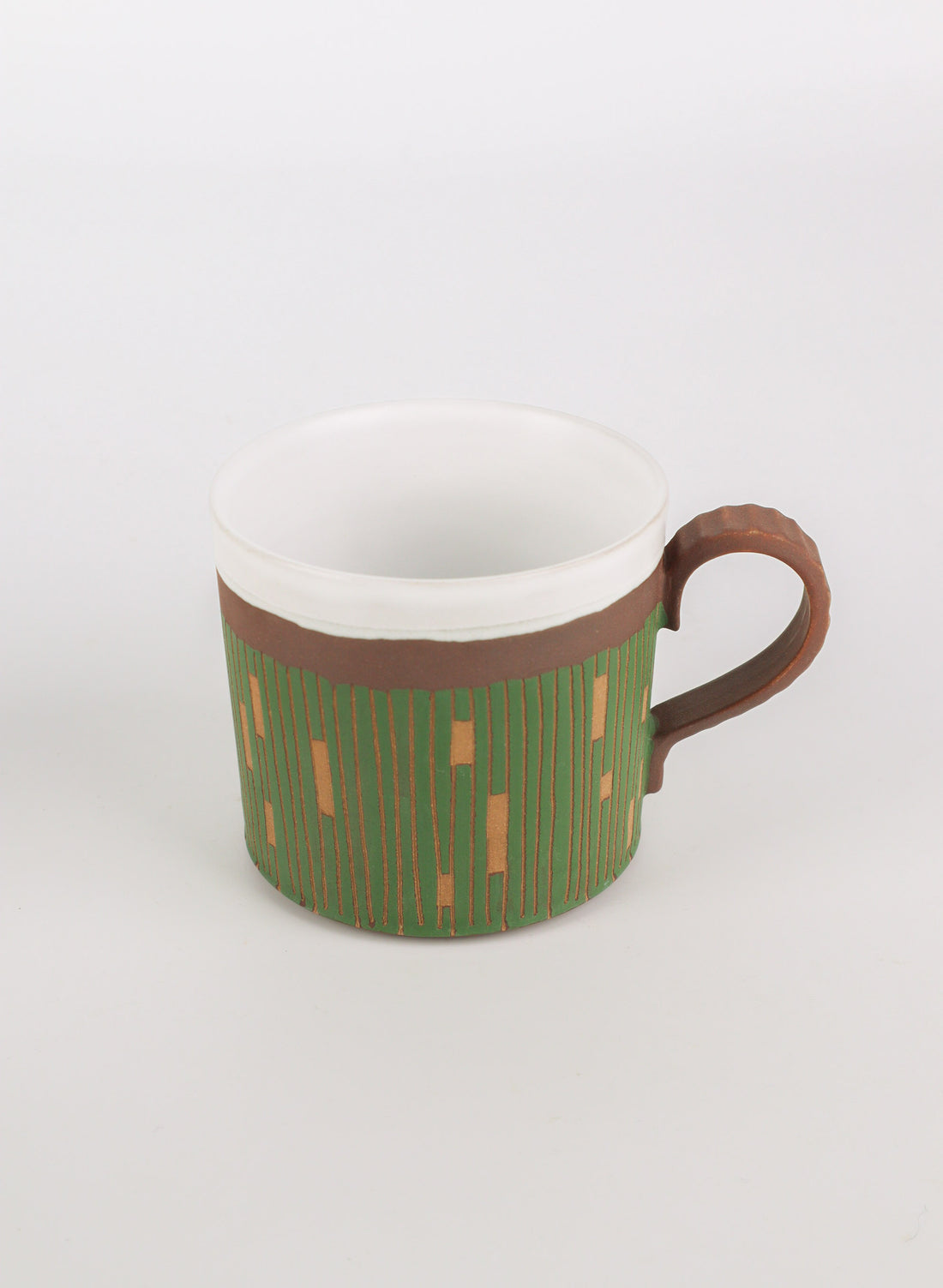 Green Line Carved Mug