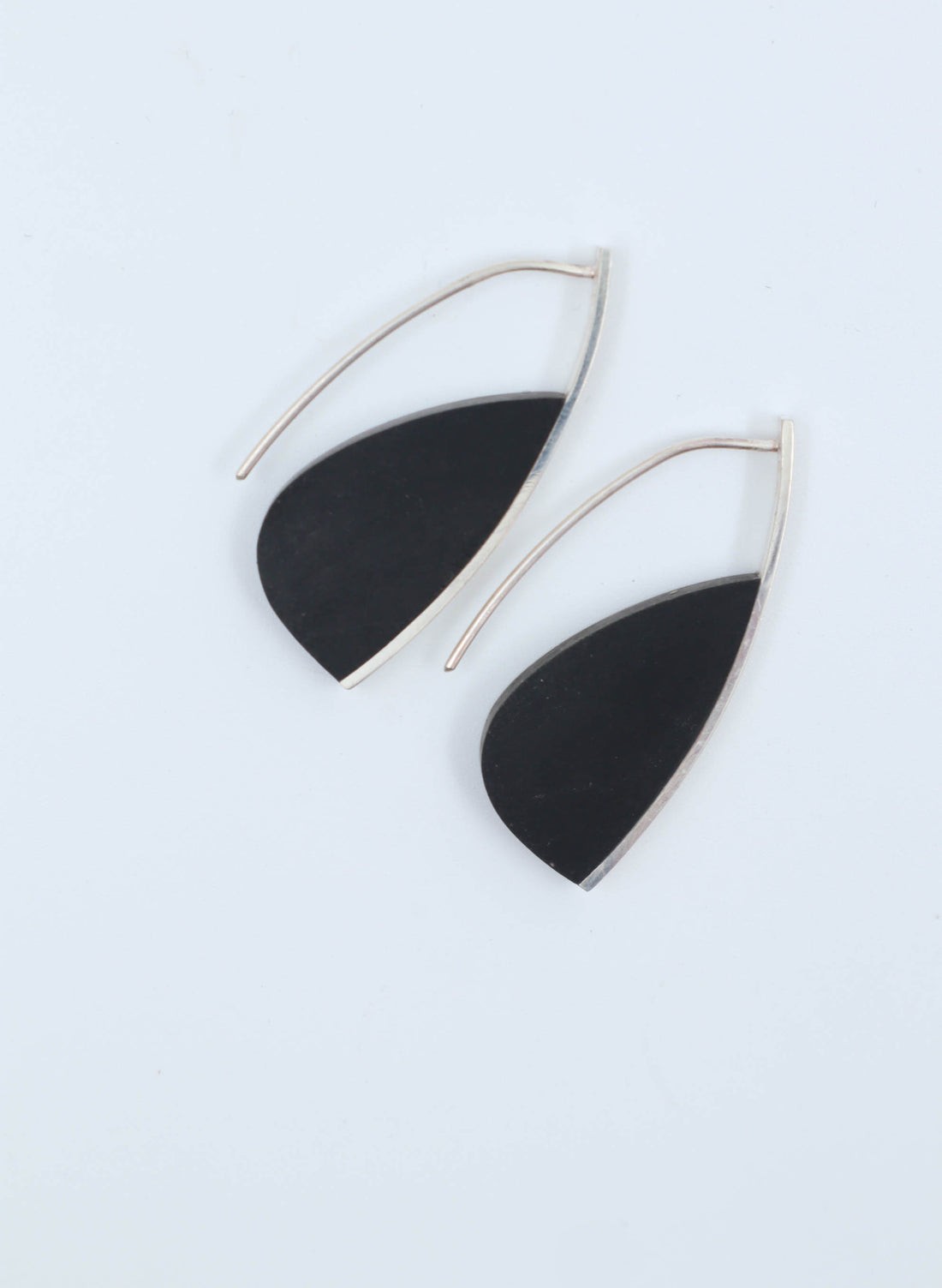 Curve Earrings - Basalt &amp; Sterling Silver