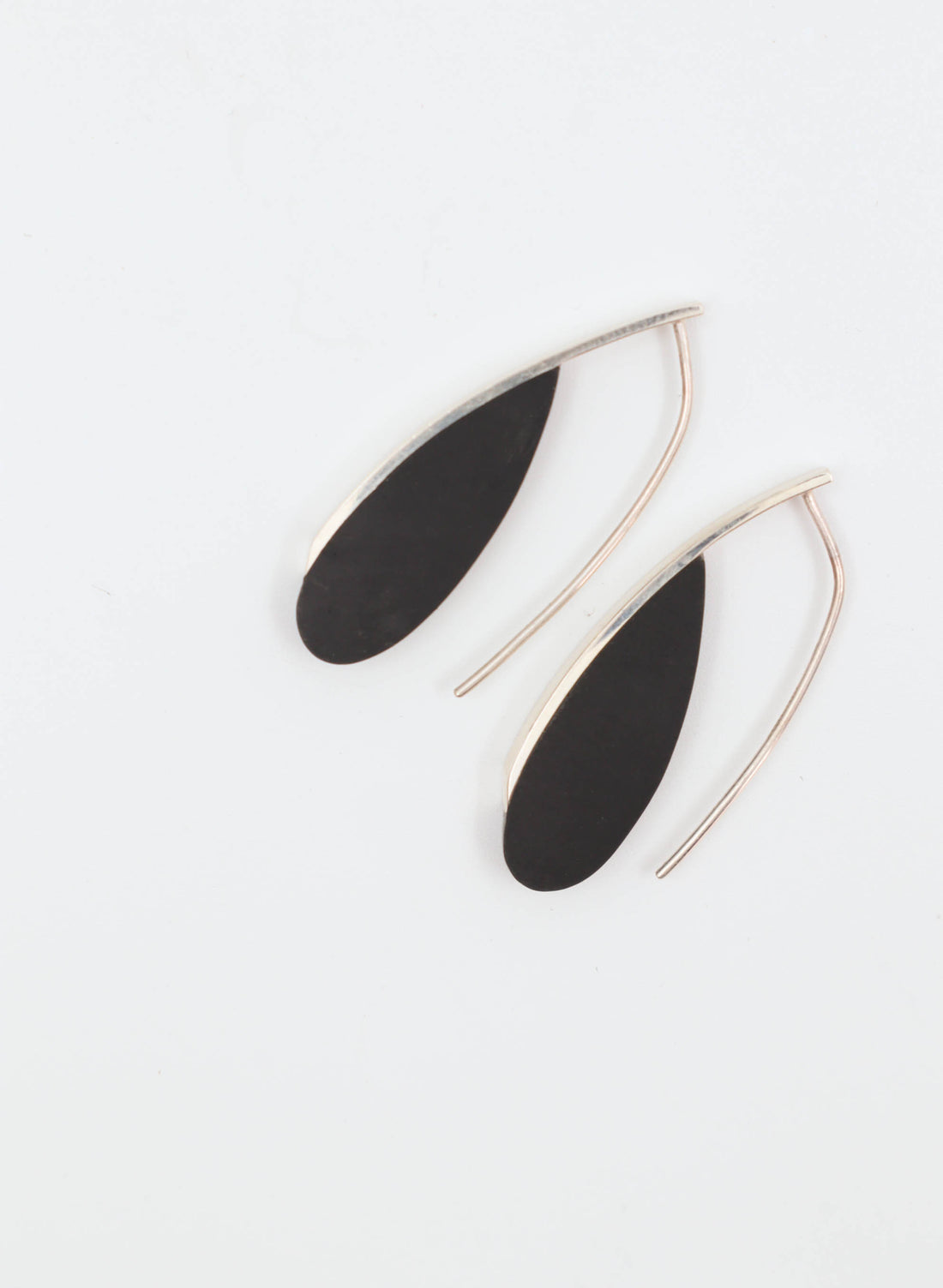 Curve Earrings - Basalt &amp; Sterling Silver