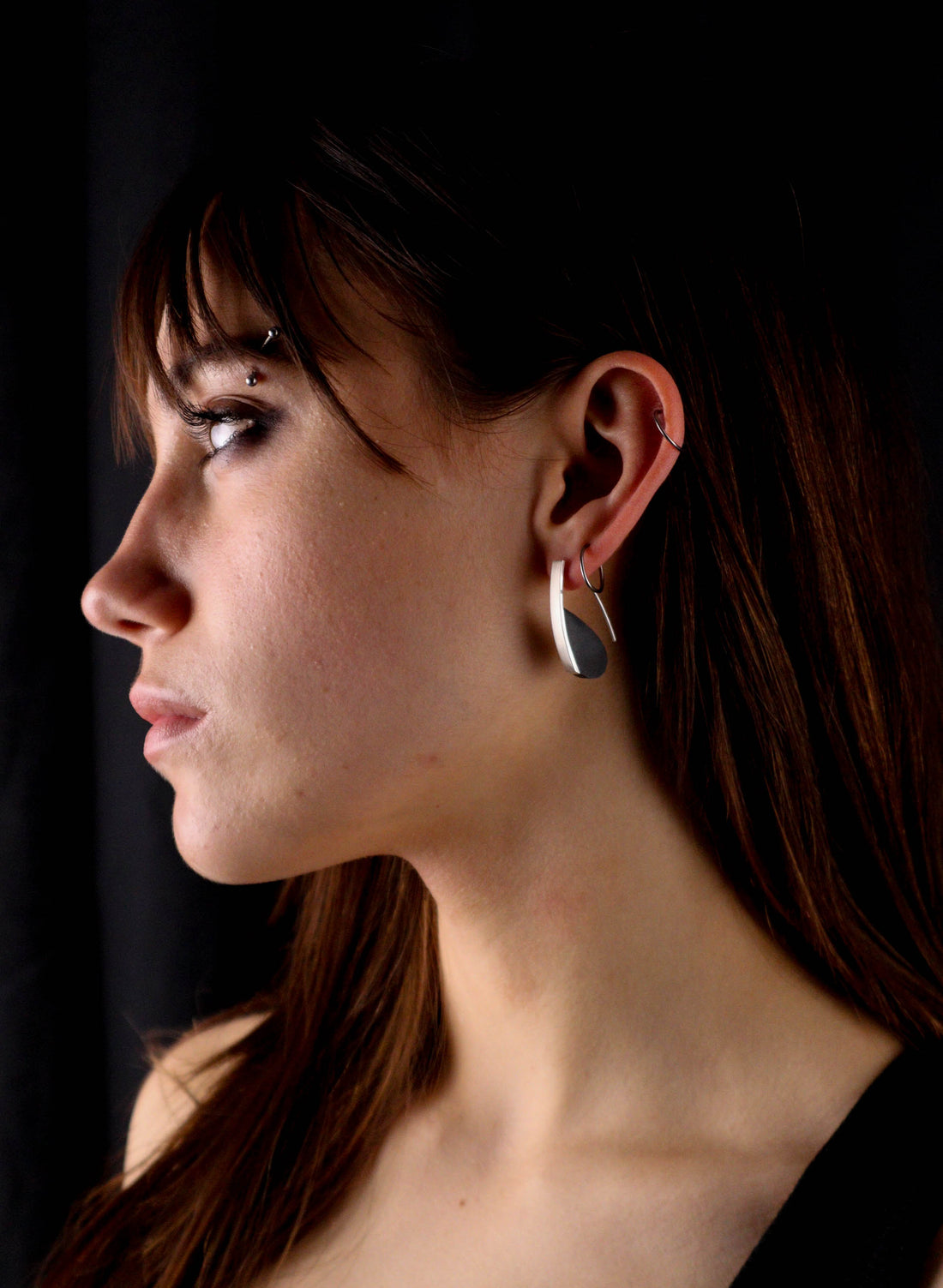 Curve Earrings - Basalt &amp; Sterling Silver