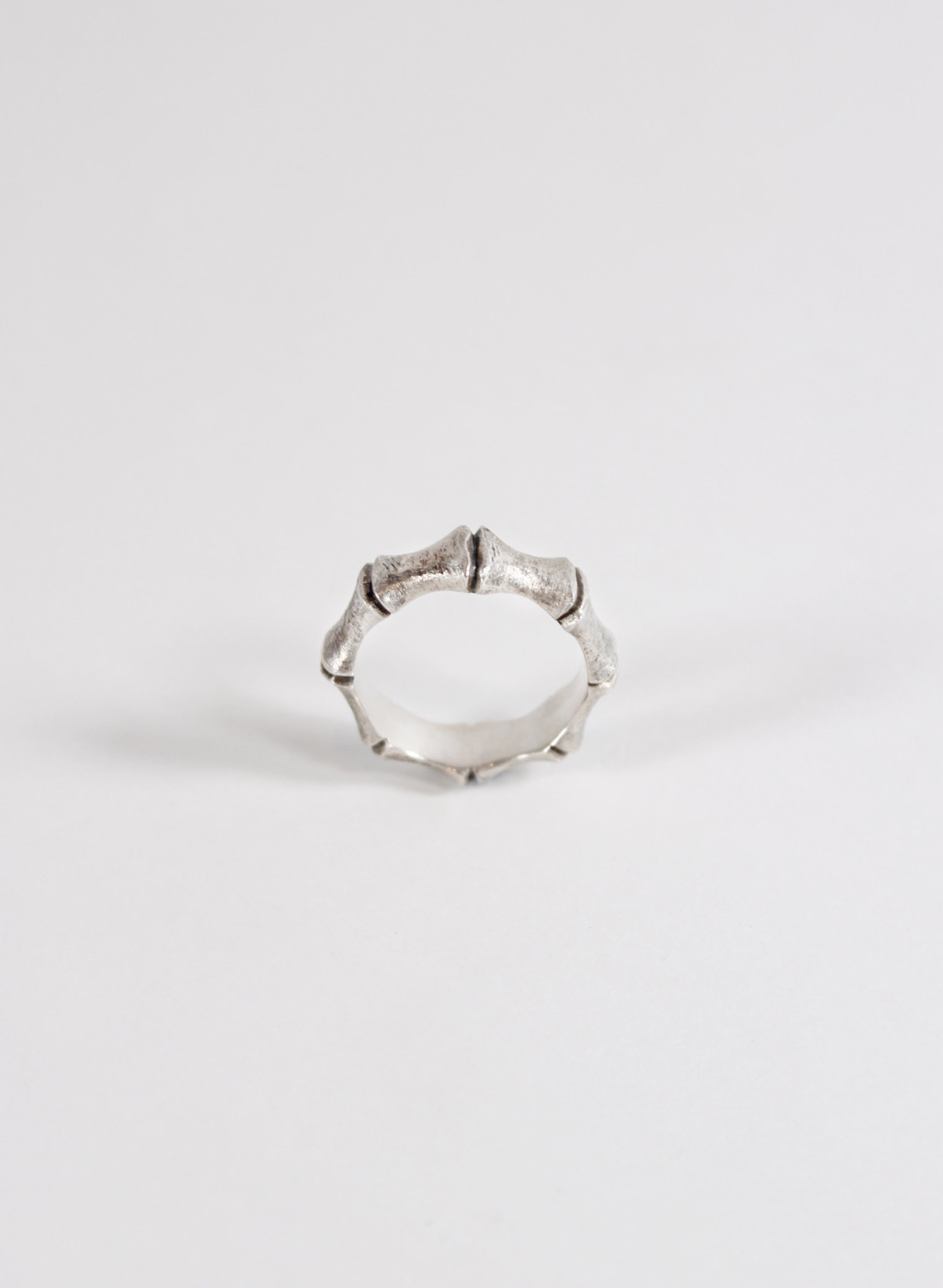 Tuaiwi Ring (8 Segment) - Sterling Silver